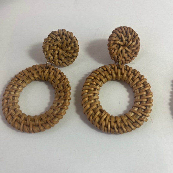 Rattan Statement Woven Women Drop Dangle Earrings. - Picture 2 of 5